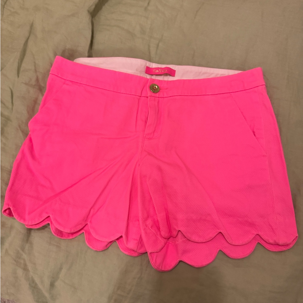 Lilly Pulitzer Pink Scalloped Shorts
